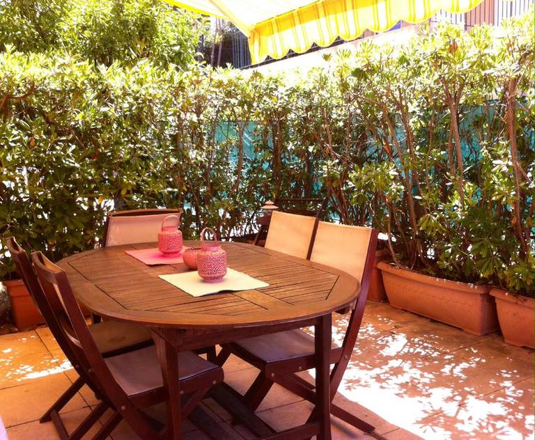 Mon Appart avec Terrasse et Piscine