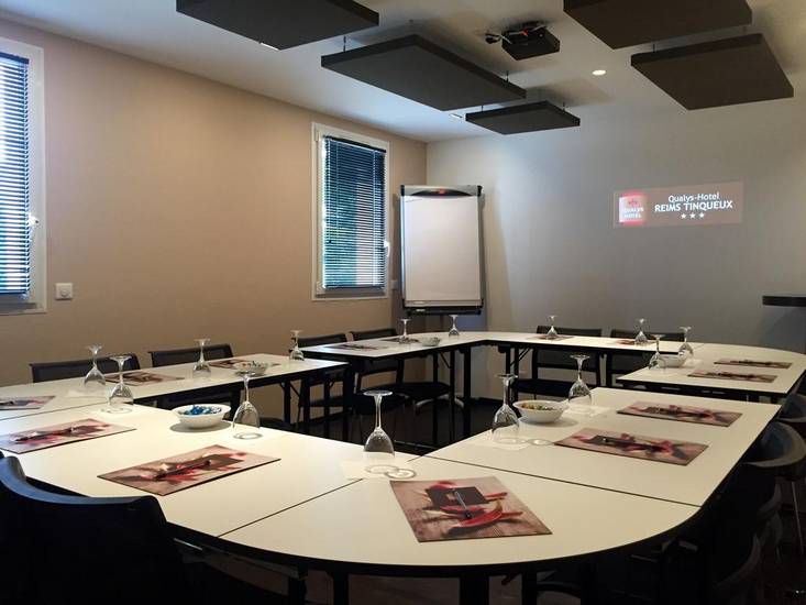 Qualys Hotel Reims Tinqueux 3* Франция, Реймс
