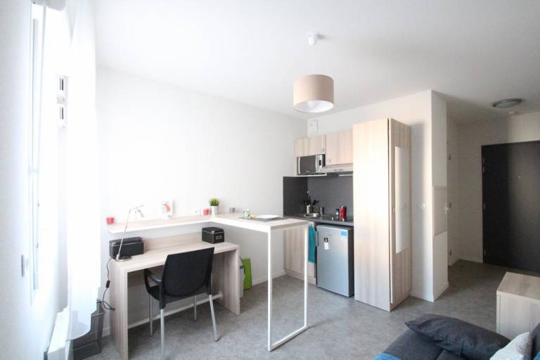 Residence Suiteasy Sigma
