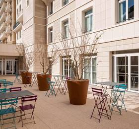 Aparthotel Adagio Access La Defense Puteaux в Париже