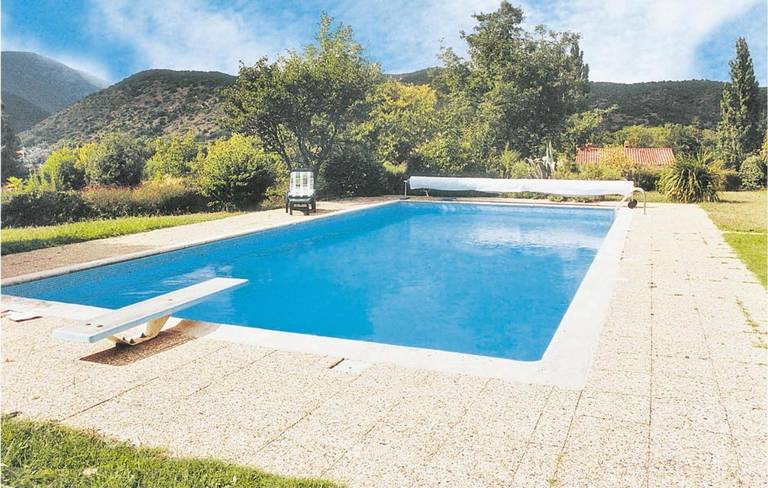 Holiday home Prades 9