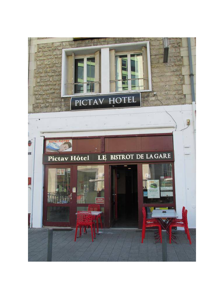 Pictav Hotel