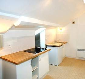 Two-Bedroom Apartment Grimaux в Пуатье