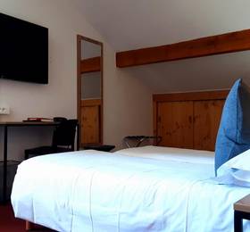 Hotel Emeraude в Пезе-Нанкруа