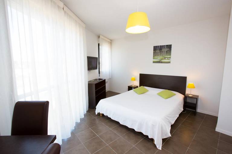 All Suites Appart Hotel Pau