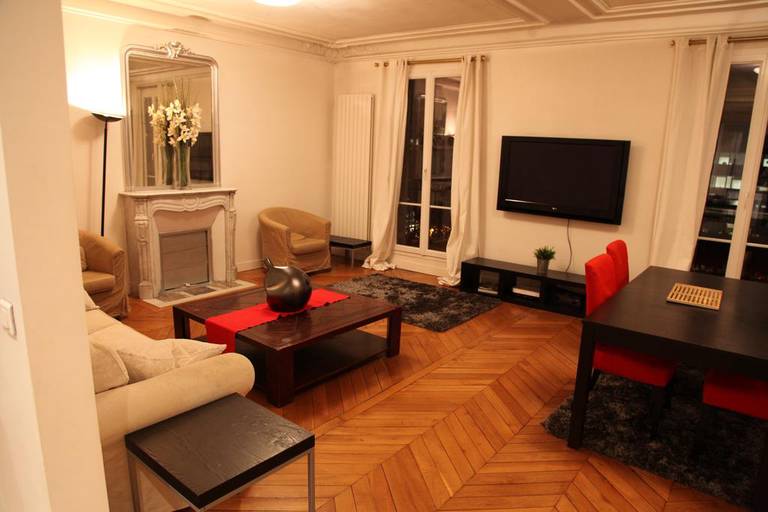 CMG Pont De Neuilly