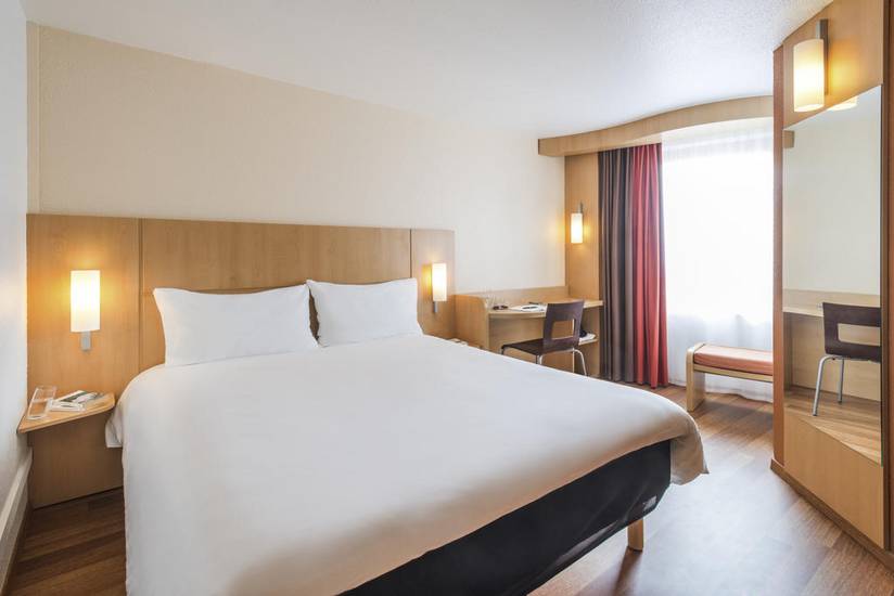 ibis Nantes Centre Tour Bretagne 3* Франция, Нант