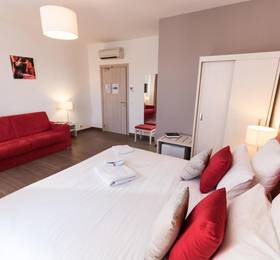 Hotel CasaBella в Муан-Сарту