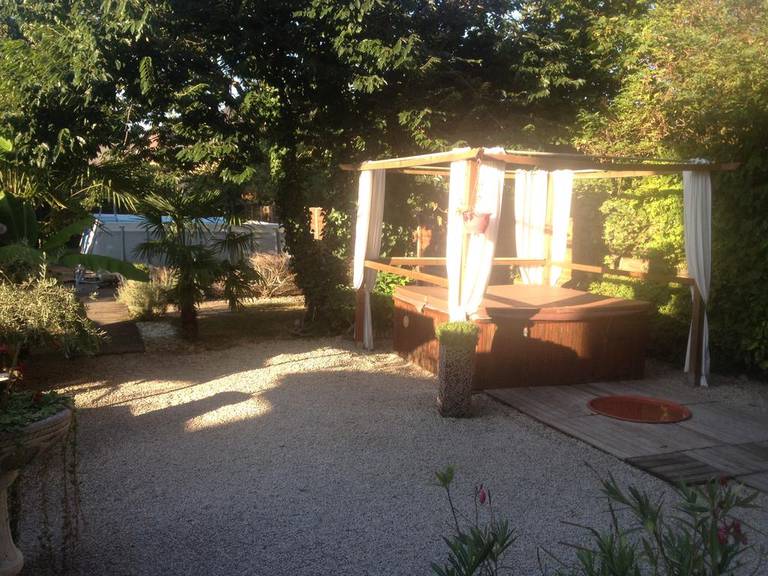 Hotel Le P'tit Monde