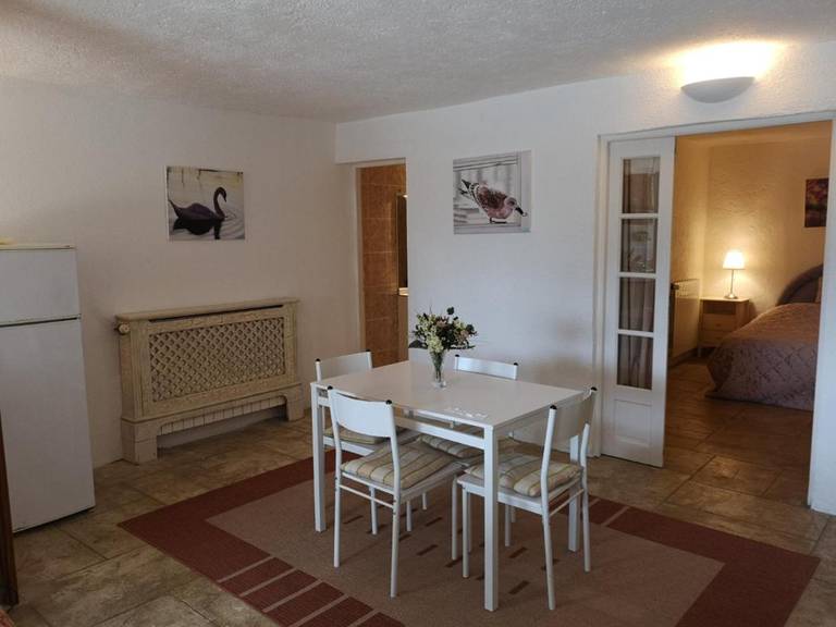 Mas Alto Apartments
