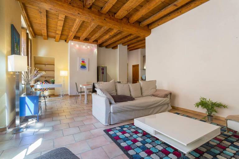 Luckey Homes Apartments - Rue de la Baleine