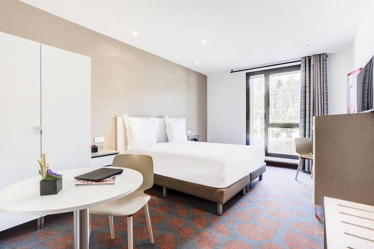 Parksaone Hotel