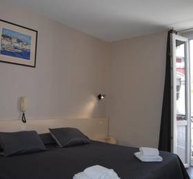 Hotel Acropolis в Лурде