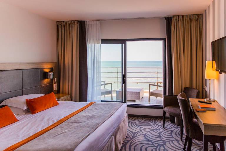 Atlantic Hotel & Spa