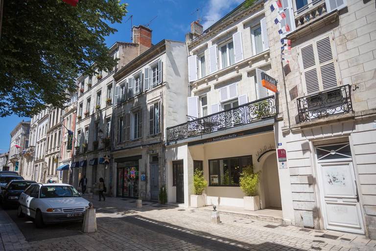 Hotel de La Paix