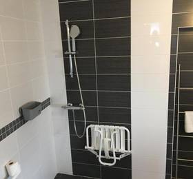 Axe Hotel в Ла-Рошеле