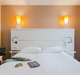 Kyriad La Rochelle Centre - Les Minimes в Ла-Рошеле