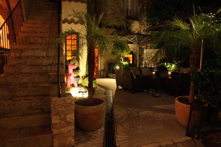 L' Abbaye Hotel