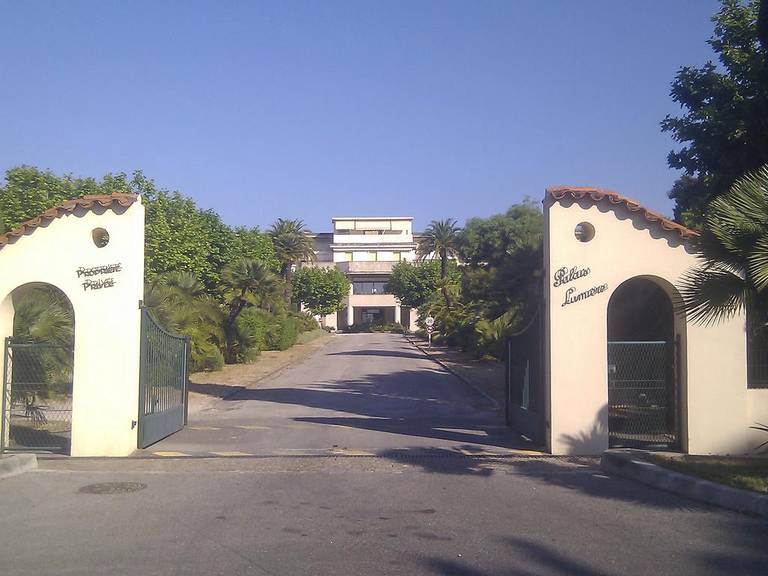 Le Palais Lumiere