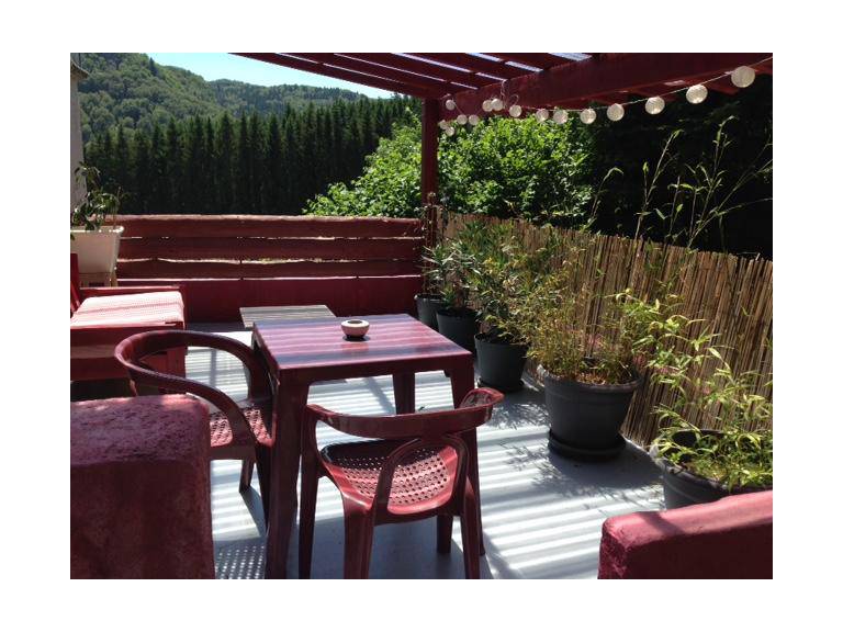 Les Roches