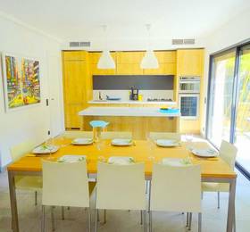 Splendide Villa Design в Гримо