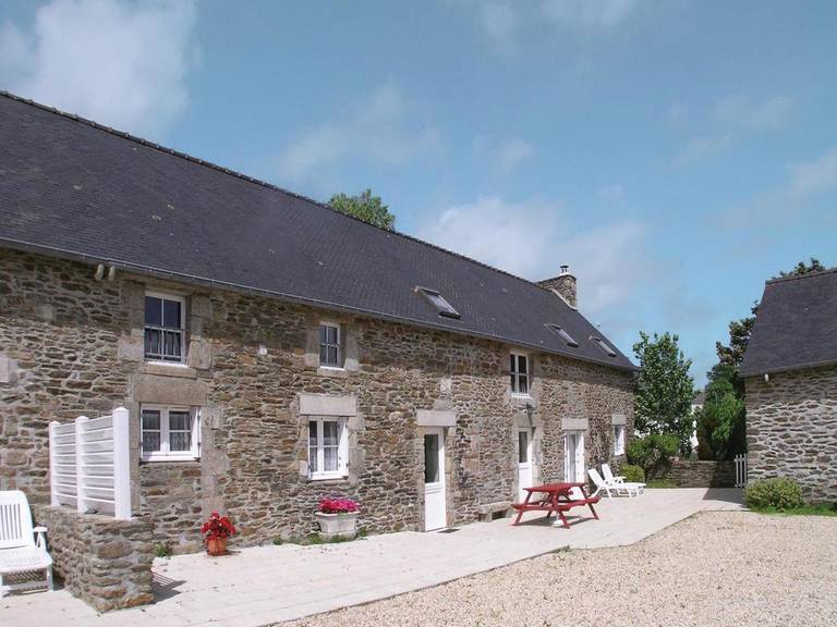 Holiday home Clohars Carnoet H-702
