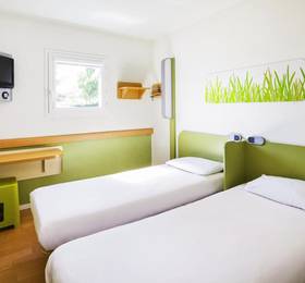 ibis budget Chartres в Шартре