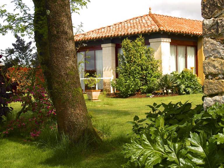 Villa Revetisons