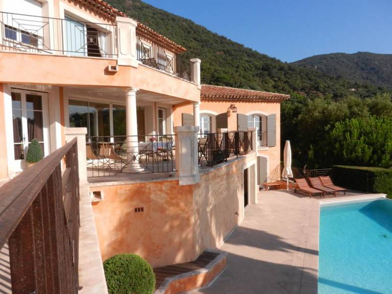 Villa Darius 2