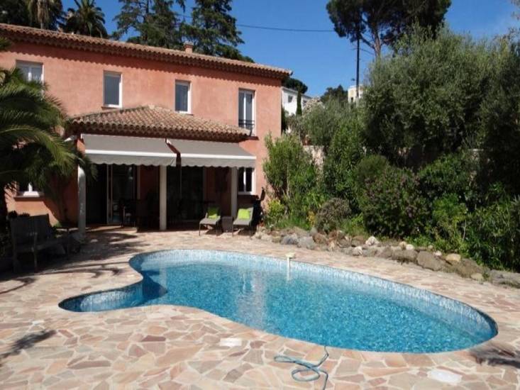 Rental Villa Nocea Франция, Кавалер-сюр-Мер