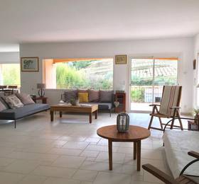 Auberge Familiale Les Vignes в Каси