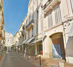 Apartment Rue du Command. Andre в Каннах