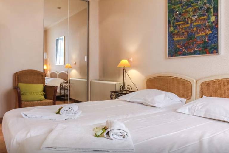 Viva Riviera - 9 Rue Commandant Andre