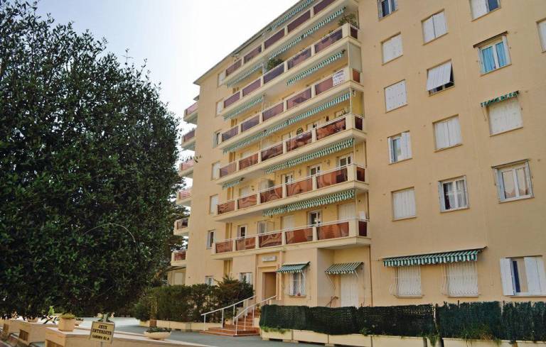 Apartment Cannes III