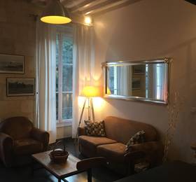Appartement typique Bordeaux в Бордо