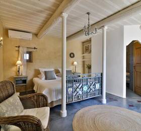 Le Clos Les Eydins в Бонньё
