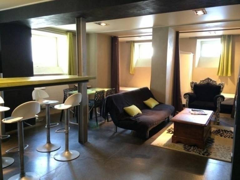 Rental Apartment Vieux Port