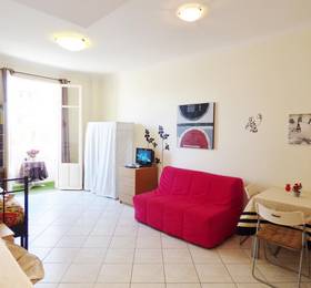 Pretty Studio в Босолее