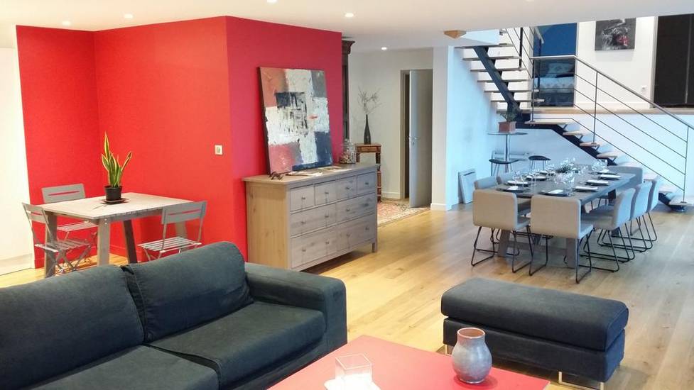 16 Faubourg Франция, Бон
