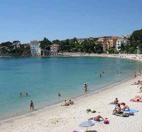 Bandol Port Plage в Бандоле