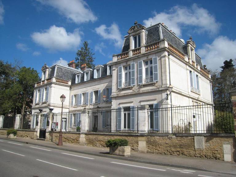 Hotel Parc Des Marechaux
