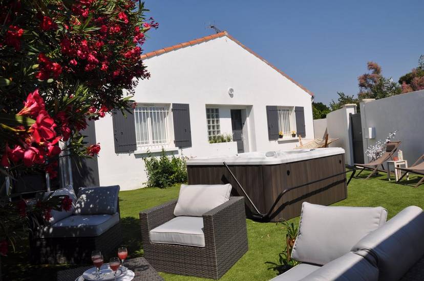 Maison Jacuzzi Франция, Арль