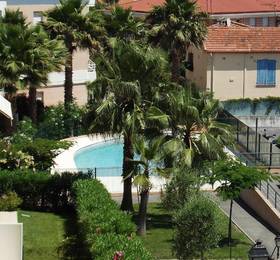Aqueduc Romain Apartment в Антибе