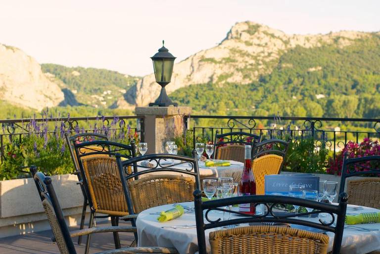 Logis Hotel La Porte des Cevennes