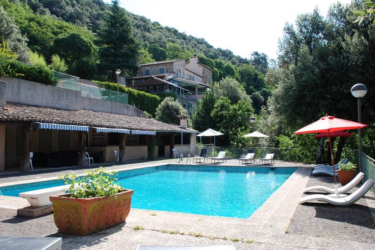 Hotel Les 3 Barbus