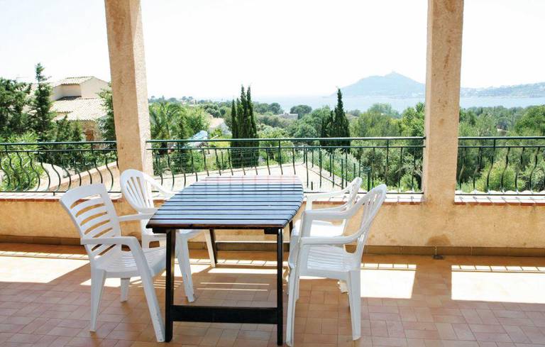 Apartment Bd de la Bergerie II