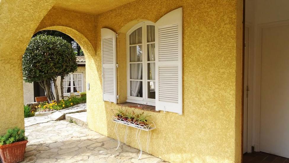 Villa II Escoundou Франция, Манделье-ла-Напуль