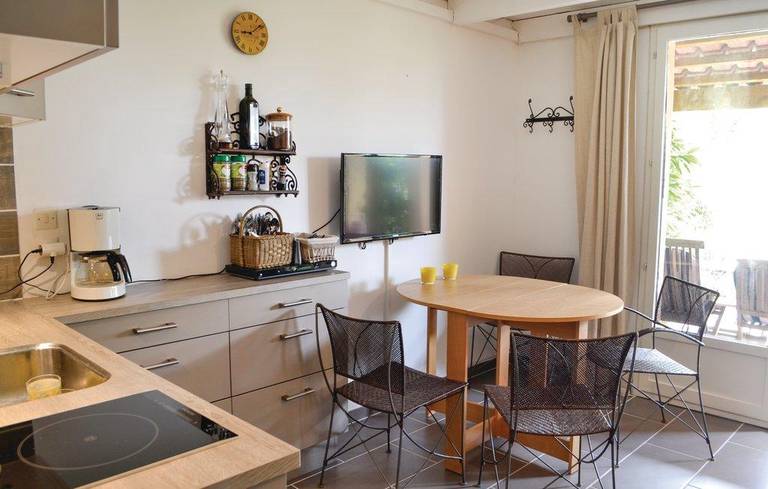 Studio Holiday Home in Vence