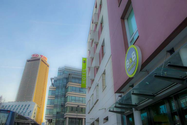 B&B Hotel Paris Saint-Denis Pleyel