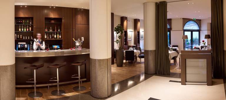 Radisson Blu Champs-Elysees, Paris